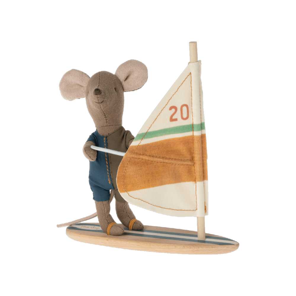Surfer Maus Beach Mice Surfer Spielfigur aus Baumwolle von Maileg kaufen - Spielzeug, Geschenke, Babykleidung & mehr
