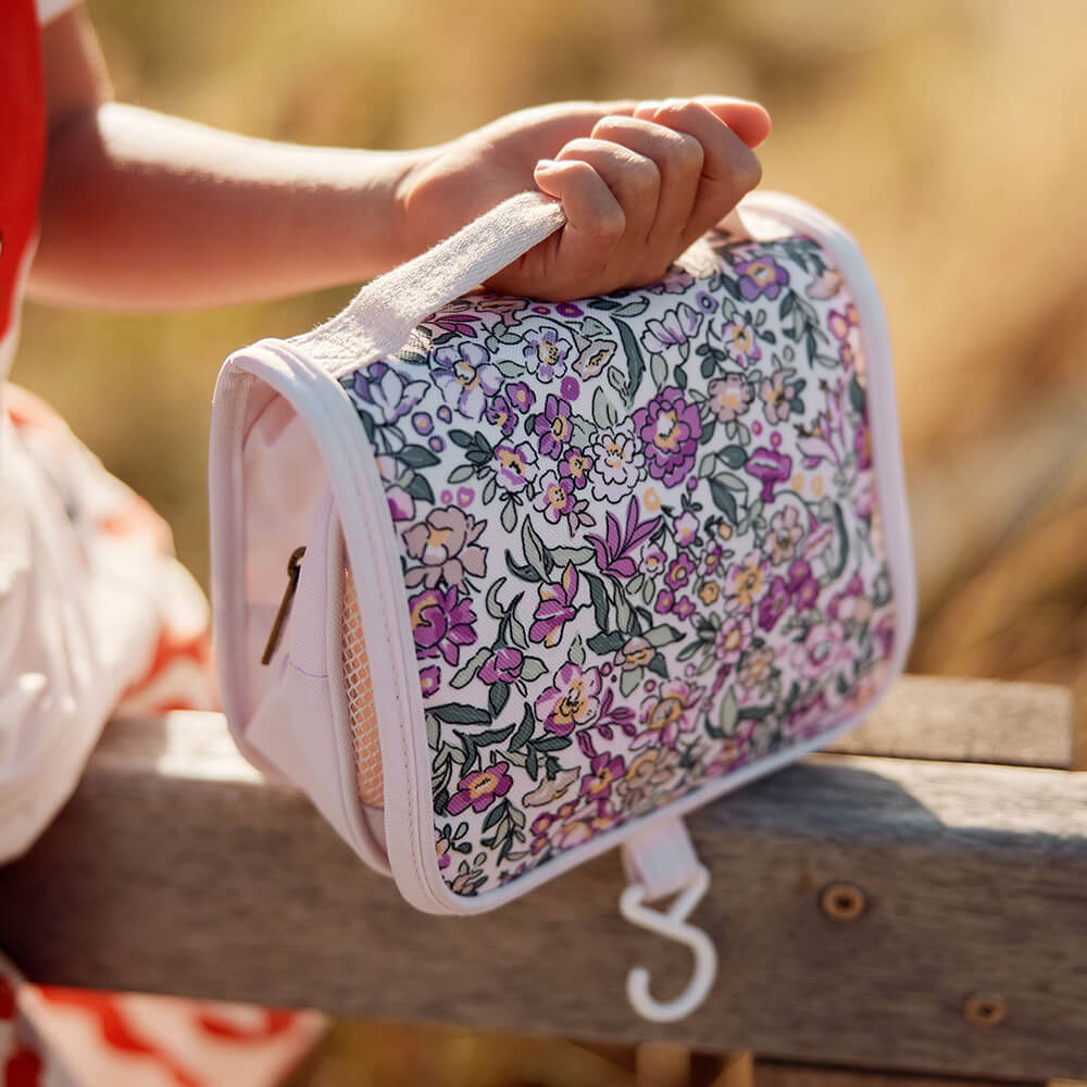 See-Ya Wash Bag - Kulturbeutel aus recyceltem PET-Flaschen von Olli Ella kaufen - Alltagshelfer, Babykleidung & mehr