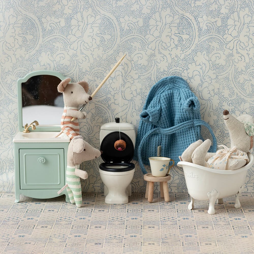 Waschbeckenkommode für Maus von Maileg kaufen - Spielzeug, Babykleidung & mehr